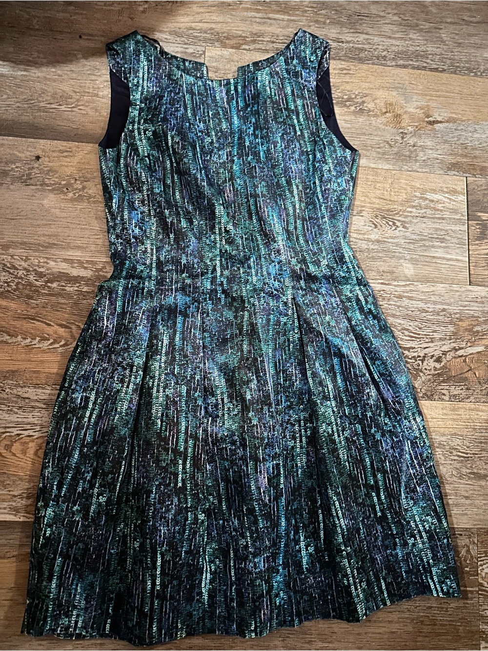 Zara Sleeveless Midi Dress in Teal and Black sequin  Print